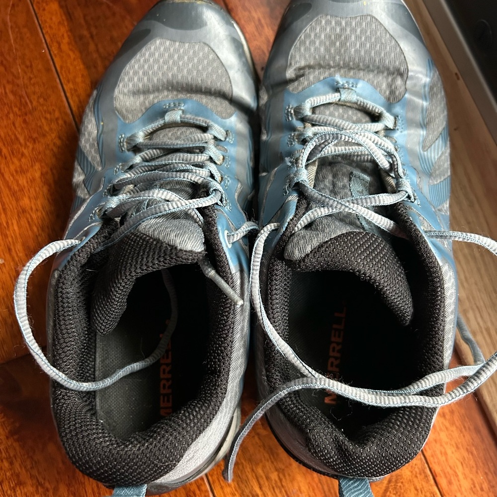 Merrell Women's Gray and Blue athletic shoes